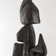 Otto Freundlich (1878-1943). Composition. Bronze patiné. Paris, musée d'Art moderne. Paris, musée d'Art moderne. © Eric Emo / Musée d'Art Moderne / Roger-Viollet