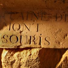 Plaque indiquant la plaine de Montsouris, Catacombes, Paris © Musée Carnavalet / Philippe Ladet / Mairie de Paris