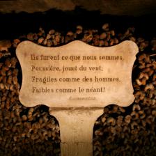 Plaque, Catacombes, Paris. © Musée Carnavalet / Philippe Ladet / Mairie de Paris
