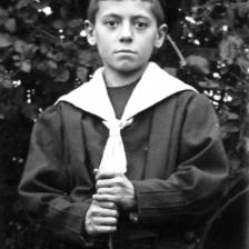 Photo de Jean Moulin enfant © Coll. Escoffier-Dubois, Musée du Général Leclerc de Hauteclocque et de la Libération de Paris/Musée Jean Moulin (Paris Musées)