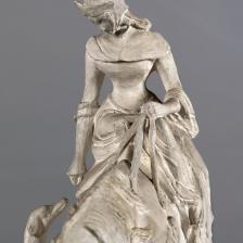 Marie d'Orléans (Marie Christine Caroline Adélaïde Françoise Léopoldine d'Orléans, dite Marie d'Orléans, 1813-1839), sculpteur. « Amazone et son lévrier »(détail), Plâtre, vers 1835-1838. Paris, musée de la Vie Romantique. © Eric Emo / Musée de la Vie Romantique / Roger-Viollet