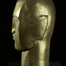 Ossip Zadkine (1890-1967). "Tête d'homme". Bois doré à la feuille, 1922. Paris, musée Zadkine. © Fr. Cochennec et E. Emo / Musée Zadkine / Roger-Viollet ADAGP