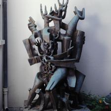 Ossip Zadkine (1890-1967). "Forêt humaine". Bronze patiné, 1957-1958 (catalogue numéro 135). Paris, musée Zadkine. © Daniel Lifermann / Musée Zadkine / Roger-Viollet ADAGP